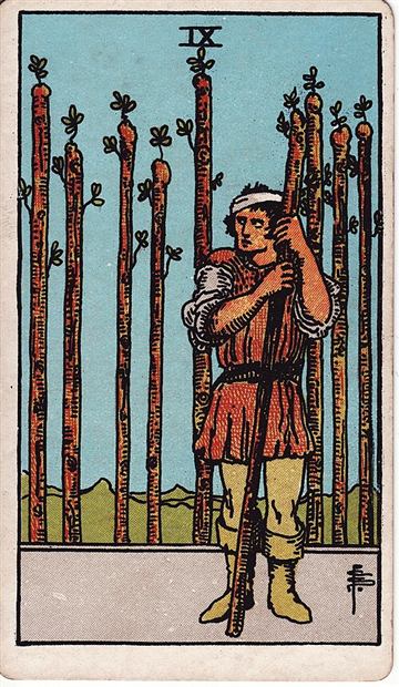 완드 9(Nine of Wands) 타로카드